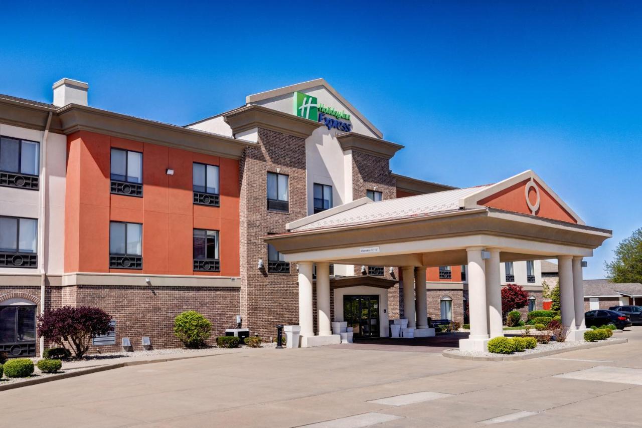 Holiday Inn Express Hotel & Suites Shelbyville By Ihg Eksteriør billede
